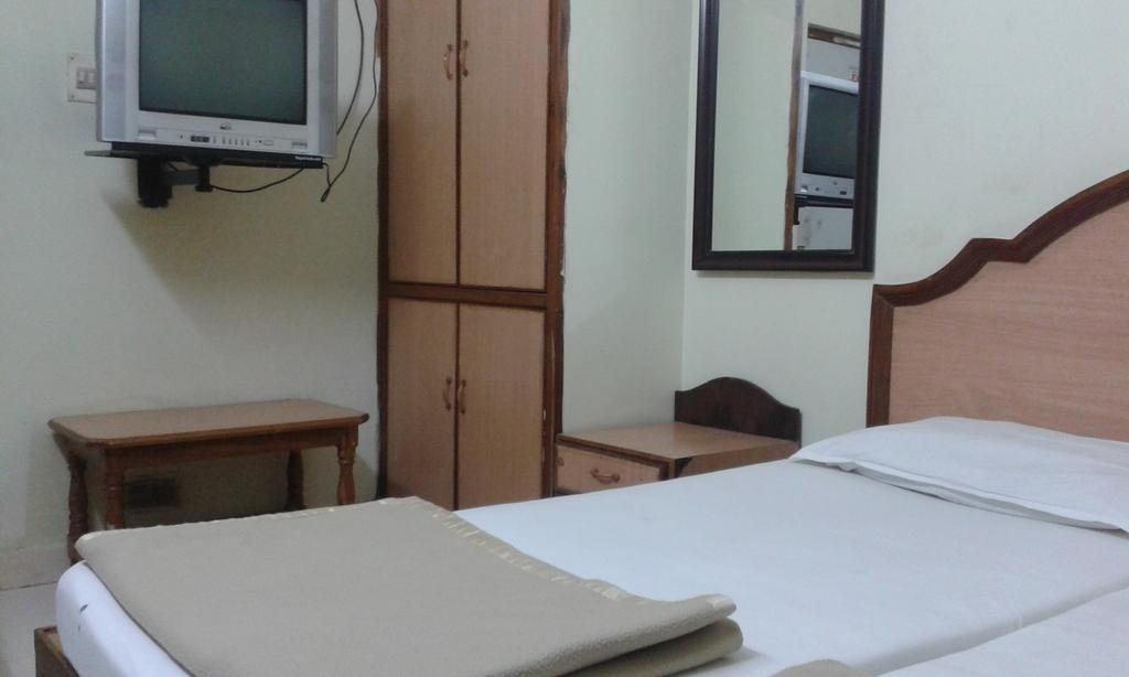 Hotel Agarala Residency Tirupati Cameră foto